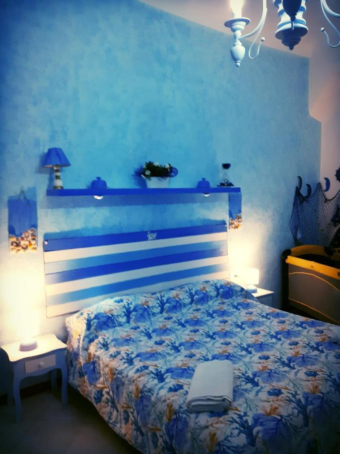 La Maison Des Caprices_ La Spezia _Stazione_5Terre エクステリア 写真