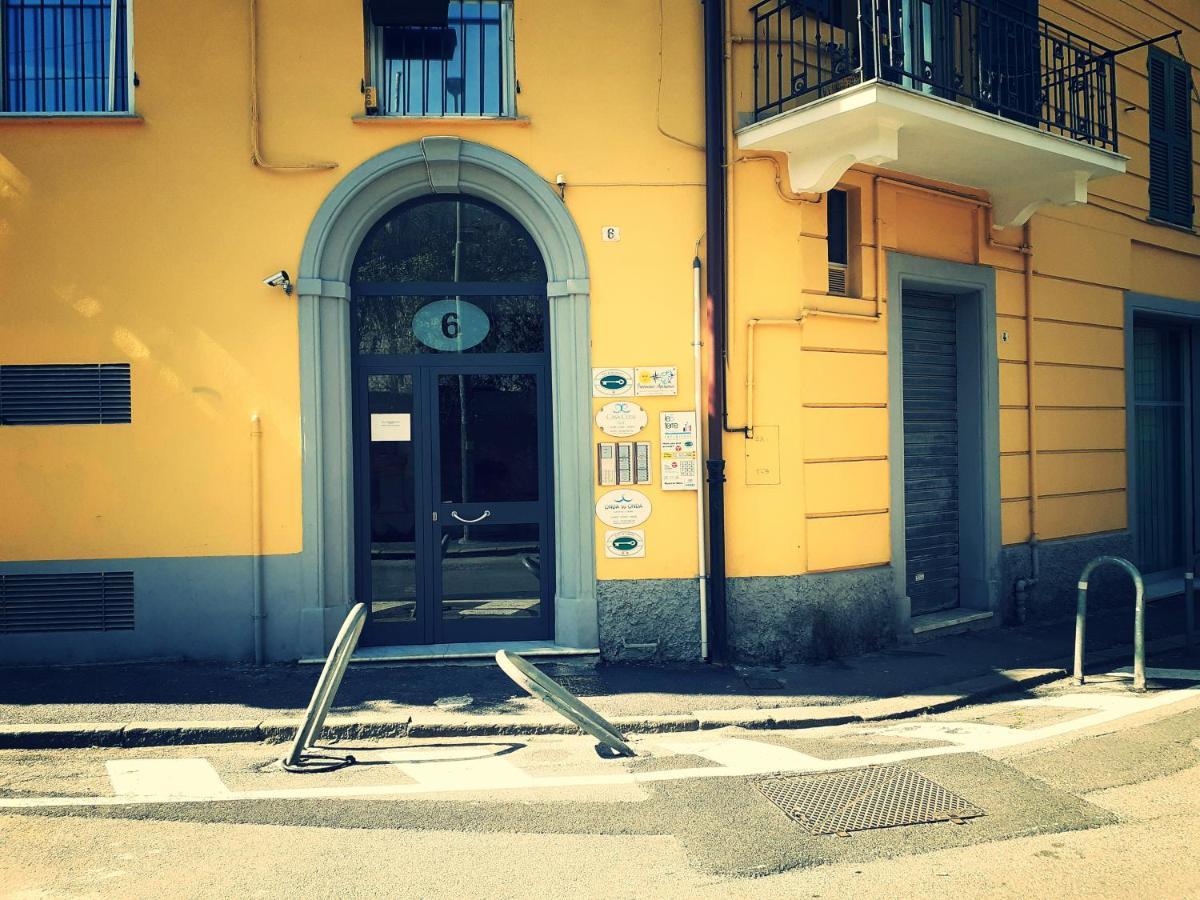 La Maison Des Caprices_ La Spezia _Stazione_5Terre エクステリア 写真